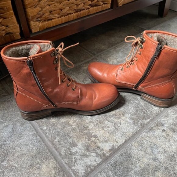 Winter Boots, size 10, Ankle Boots - Picture 5 of 8